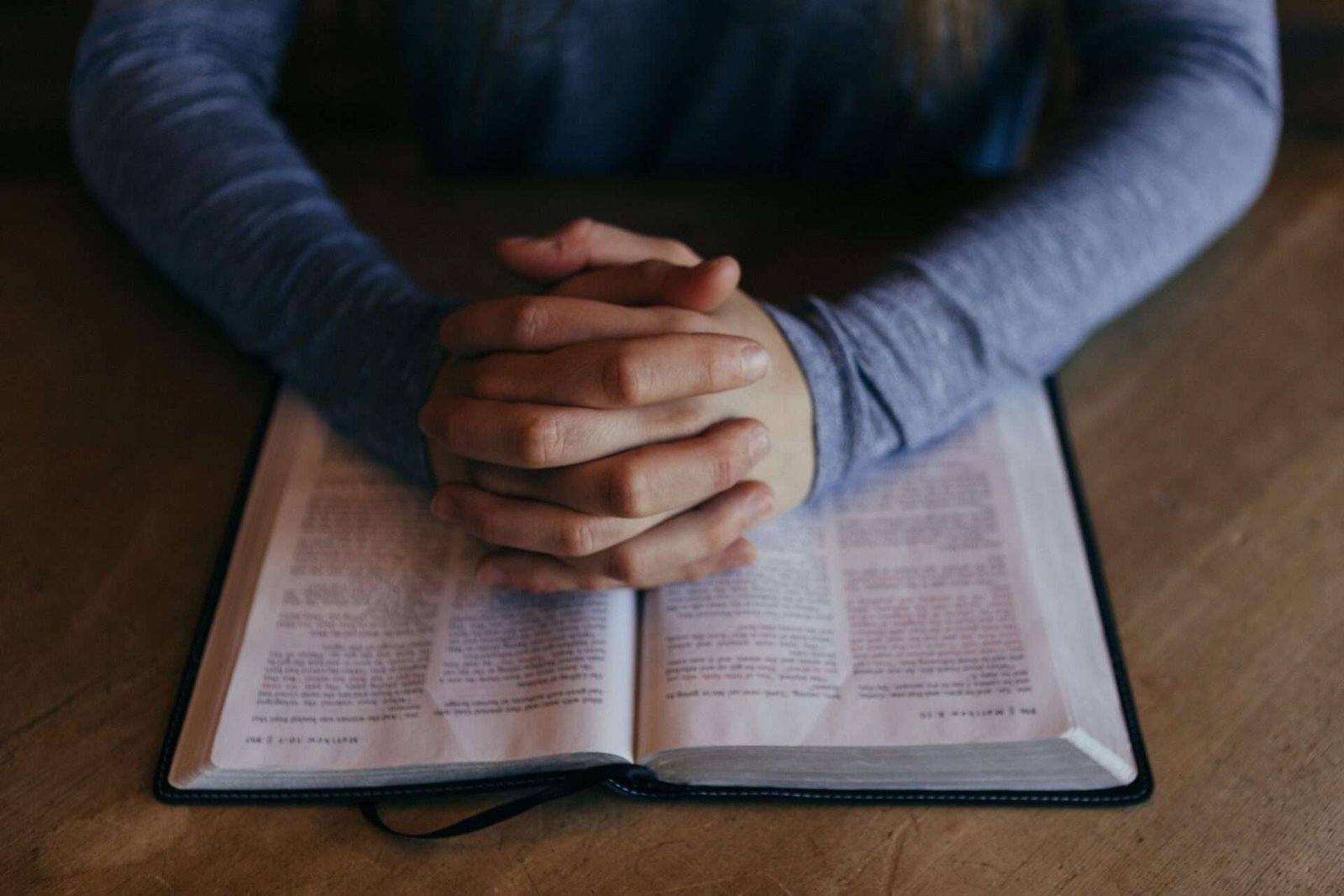 A Few Principles On How To Pray